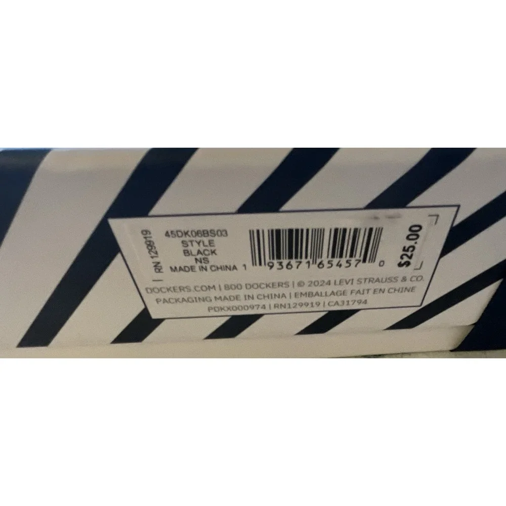 New Dockers‎ One Size Scarf & Beanie Gift Box Set Black